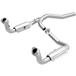 MagnaFlow 49 State Converter - MagnaFlow 49 State Converter 49688 Direct Fit Catalytic Converter - Image 1