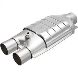 MagnaFlow California Converter - MagnaFlow California Converter 3322037 Universal California Catalytic Converter - Image 1