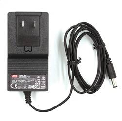 AutoMeter - AutoMeter AC-140 Battery Charger - Image 1