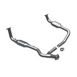 MagnaFlow 49 State Converter - MagnaFlow 49 State Converter 49725 Direct Fit Catalytic Converter - Image 1